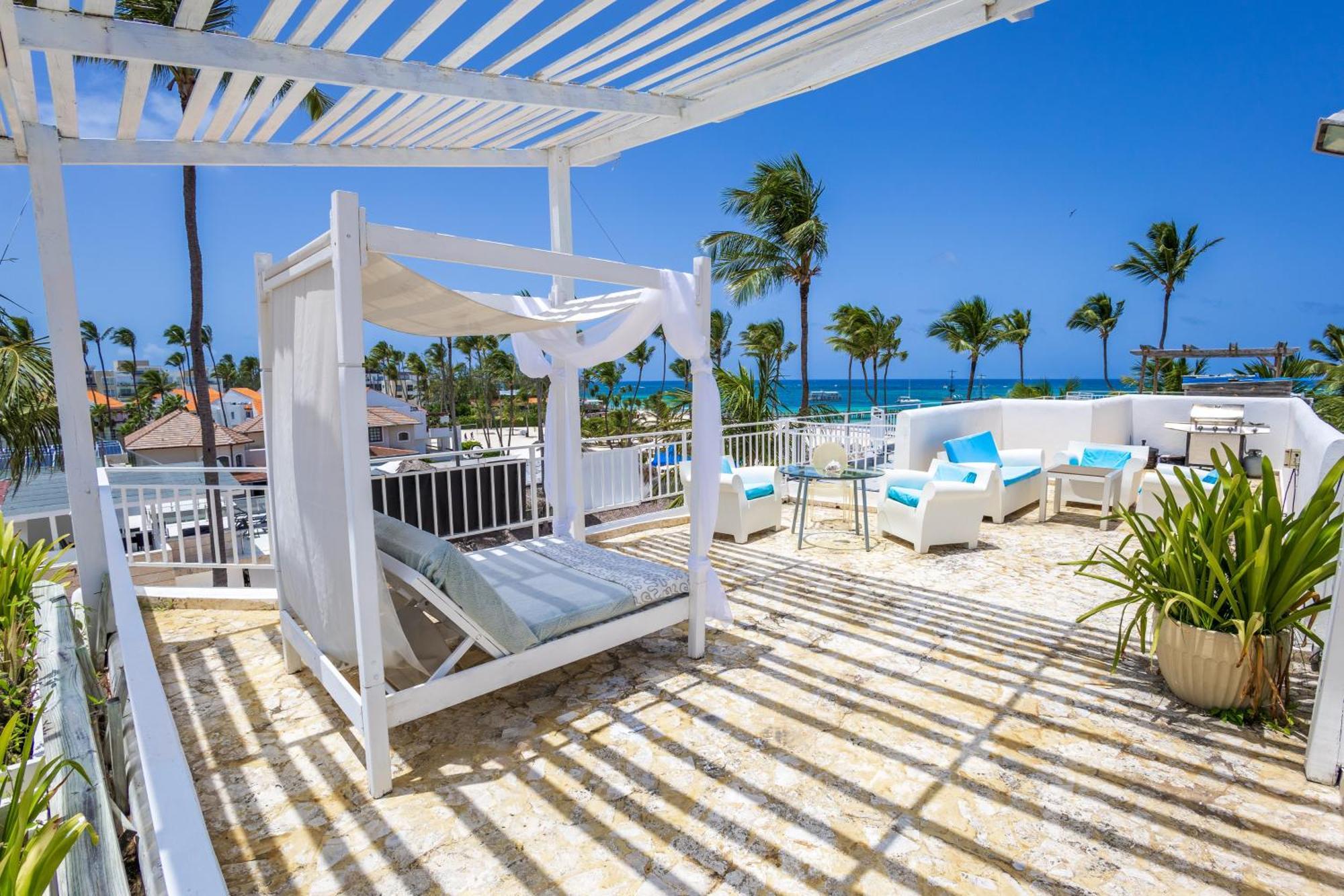Amazing Penthouse In Punta Cana With Ocean View Exterior photo